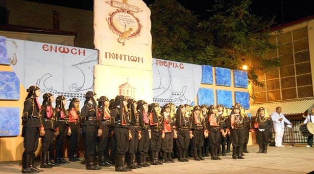Μεγάλες στιγμές έζησαν όσοι βρέθηκαν στα «Ποντιακά Πολιτιστικά Δρώμενα 2014»