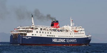 Εκπτώσεις για φοιτητές και γονείς από την Hellenic Seaways
