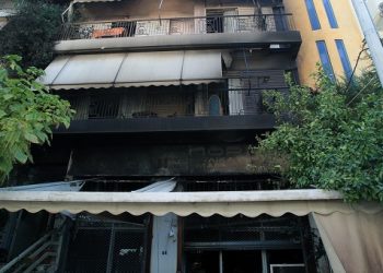 Στις 4 το απόγευμα η κηδεία του ηρωϊκού αρχιπυροσβέστη Ματθαίου Μάντζιου