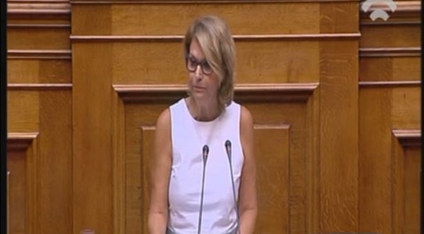 Κατά του αντιρατσιστικού, ξανά, η Μαρία Ρεπούση (βίντεο)