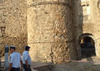 Περίεργη έκρηξη στη μεσαιωνική πόλη της Ρόδου