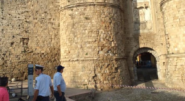 Περίεργη έκρηξη στη μεσαιωνική πόλη της Ρόδου