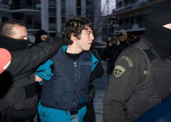 «Ληστές ναι, τρομοκράτες όχι», η απόφαση για τους 6 του Βελβεντού