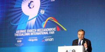 ΔΕΘ: Μείωση φόρου στο πετρέλαιο θέρμανσης κατά 30% εξήγγειλε ο Σαμαράς