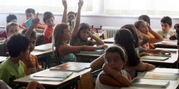 Ποιοι αναπληρωτές δάσκαλοι και νηπιαγωγοί προσλαμβάνονται – Λίστα