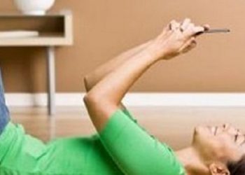 Πάνω από 700 εκατ. δαπάνησαν οι Έλληνες για επισκευή smartphones