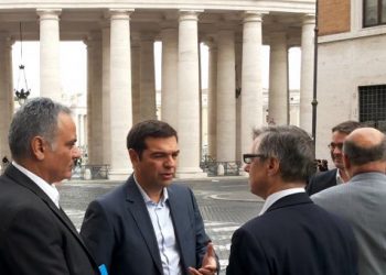 Πάπας προς Τσίπρα: «Οι άνθρωποι πάνω από τις αγορές»