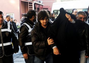 Δεκάδες συλλήψεις στην Τουρκία