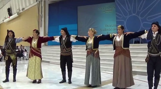 Στο Βελλίδειο η ποντιακή λύρα έσμιξε με την κρητική (βίντεο)