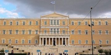 ΑΦΙΕΡΩΜΑ: Για την 40η επέτειο από την αποκατάσταση της Δημοκρατίας