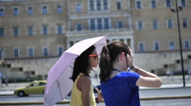Με ζέστη και σκόνη σήμερα ο καιρός