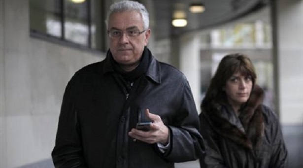 Στην Ελλάδα μετά την έκδοσή του το ζεύγος Γριβέα, για την υπόθεση του Ταχυδρομικού Ταμιευτηρίου