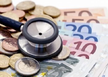 Στη φόρα τα ονόματα γιατρών που παίρνουν δωράκια