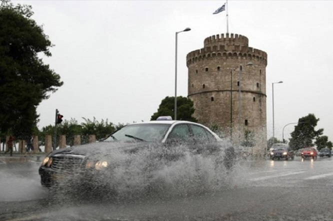 Κρύο και κακοκαιρία πλήττει τη Βόρειο Ελλάδα