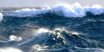 Σχοινιάς: Ιστιοφόρο σκάφος ανετράπη λόγω των ανέμων