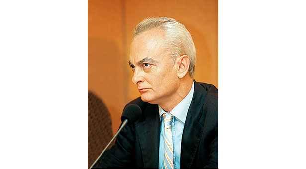 Τίτλοι τέλους για τον Τριαντάφυλλο Δραβαλιάρη