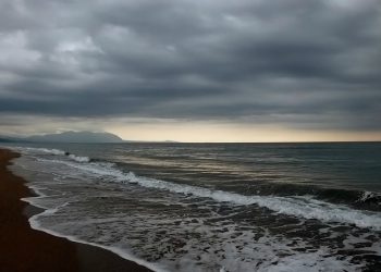 Καιρός σήμερα: Τοπικές βροχές και μικρή πτώση θερμοκρασίας 3