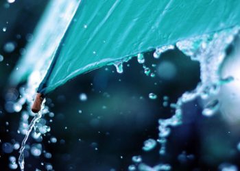 Συννεφιά και βροχές συνθέτουν το σημερινό σκηνικό του καιρού