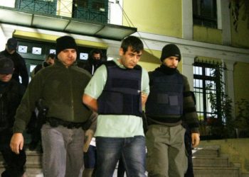 Προφυλακίστηκε ο πιστολέρο του Μικρολίμανου