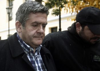 Στο σκαμνί ο Χάρης Τομπούλογλου και δύο συνεργάτες του