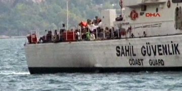Μετανάστες, ανάμεσά τους και μικρά παιδιά, πνίγηκαν στον Βόσπορο