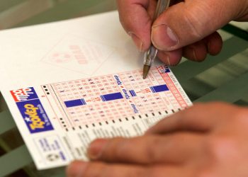 Τζακ ποτ στο Τζόκερ με 3,3 εκατ. ευρώ