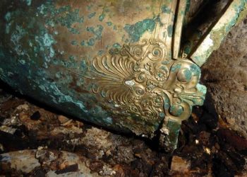 Νέος ασύλητος μακεδονικός τάφος στη Βεργίνα (φωτο)