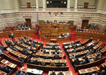 Στη Βουλή νομοσχέδιο για τη νομική αναγνώριση της ταυτότητας φύλου
