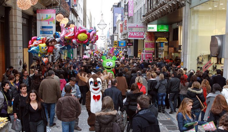 Ανοιχτά τα καταστήματα την Κυριακή