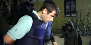 Στον ανακριτή αύριο ο πιστολέρο του Μικρολίμανου
