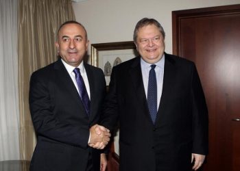 Мелвут Чавушоглу в греческой части Фракии