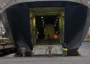 Νεκρός επιβάτης στο Blue Star 2