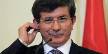 Премьер-министр Турции привел в недоумение греков