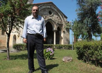 Σκληρή απάντηση Γεωργιάδη σε Κουμπουλίδη