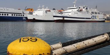 Έξοδος Πάσχα: Γέμισαν τα λιμάνια, αδειάζει η Αθήνα