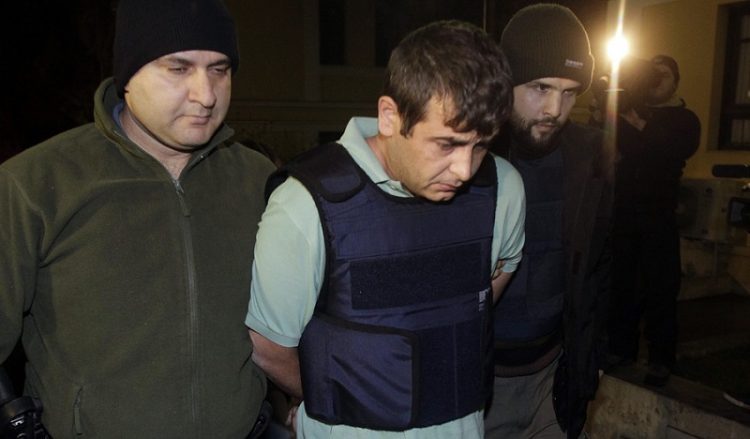 Προφυλακιστέος ο πιστολέρο του Μικρολίμανου Αρμπέρ Μπάκο