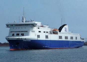 Ιόνιο: Επιχείρηση εγκατάλειψης επιβατηγού πλοίου λόγω πυρκαγιάς