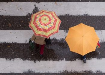 Νέο έκτακτο δελτίο καιρού: Επιδείνωση με βροχές και καταιγίδες