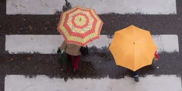 Νέο έκτακτο δελτίο καιρού: Επιδείνωση με βροχές και καταιγίδες