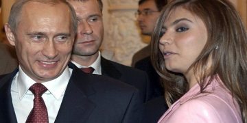 Ο Βλαντιμίρ Πούτιν παραδέχτηκε ότι είναι ερωτευμένος!