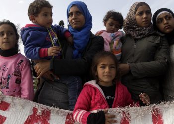 Αλληλεγγύη και αιτήματα της ΟΣΕΠΕ για τους Σύρους πρόσφυγες