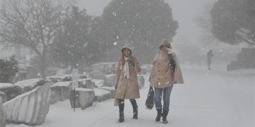 Στα λευκά υποδέχονται το 2015 Τουρκία και Ευρώπη