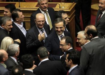 В Греции принят бюджет 2015 года