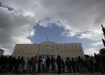 "Тройка" кредиторов Греции в ожидании результатов выборов