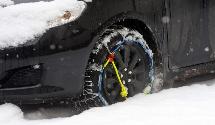 Ποιοι δρόμοι έχουν κλείσει, πού χρειάζονται αλυσίδες