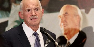 Йоргос Папандреу сегодня объявит о создании новой партии