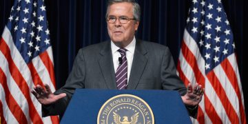 Πρόεδρος των ΗΠΑ θέλει να γίνει ακόμα ένας Μπους