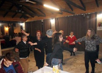 Πολλά κέφια στην πίτα του Συλλόγου Ποντίων Σιντικής