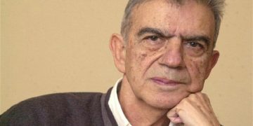 Παραδόθηκε ο συνεργός του δολοφόνου του Μένη Κουμανταρέα