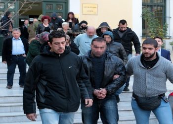 Ελεύθεροι με όρους οι 6 πρώτοι κατηγορούμενοι για το κύκλωμα νονών